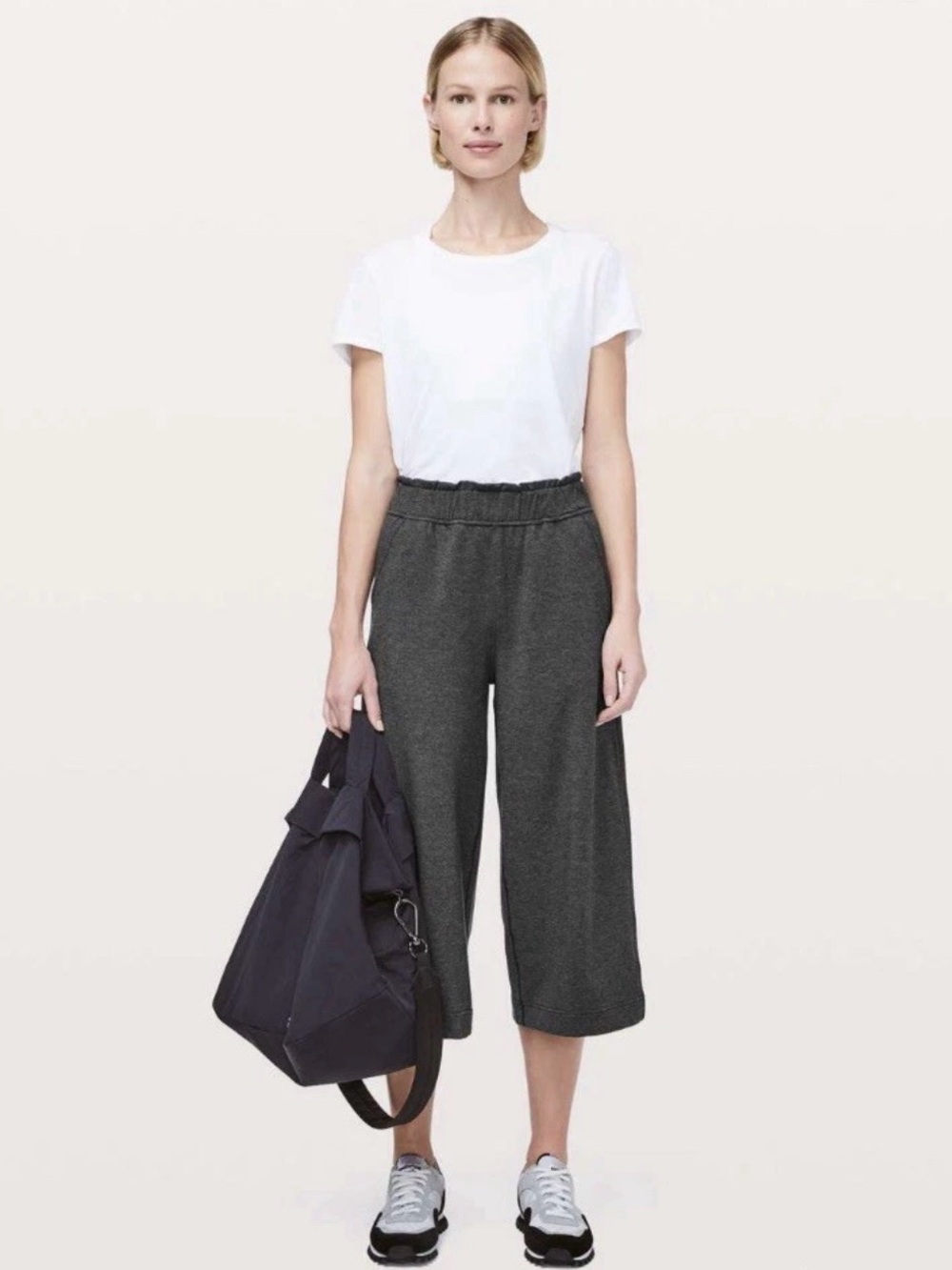 Lululemon Hello Sunday Crop In Heathered Mod Black Size 6 Wide Leg